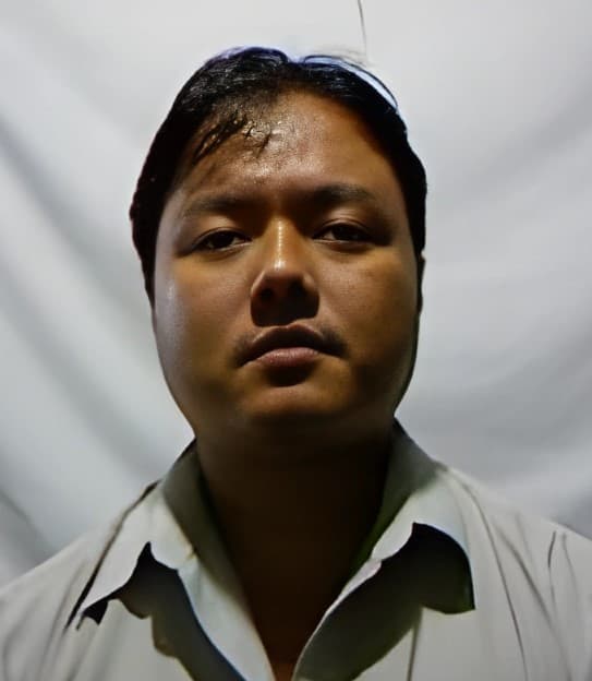 सुशील गुरुङ्ग