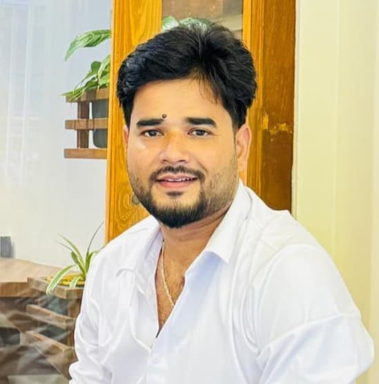 दीपक बहादुर धामी