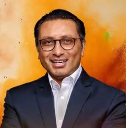 स्वर्णिम वाग्ले